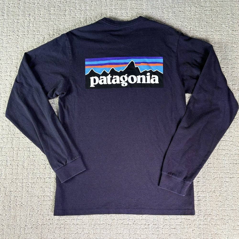 Patagonia Shirt Mens XS Black Long Sleeve P-6 Logo Graphic Tee Outdoor Hiking